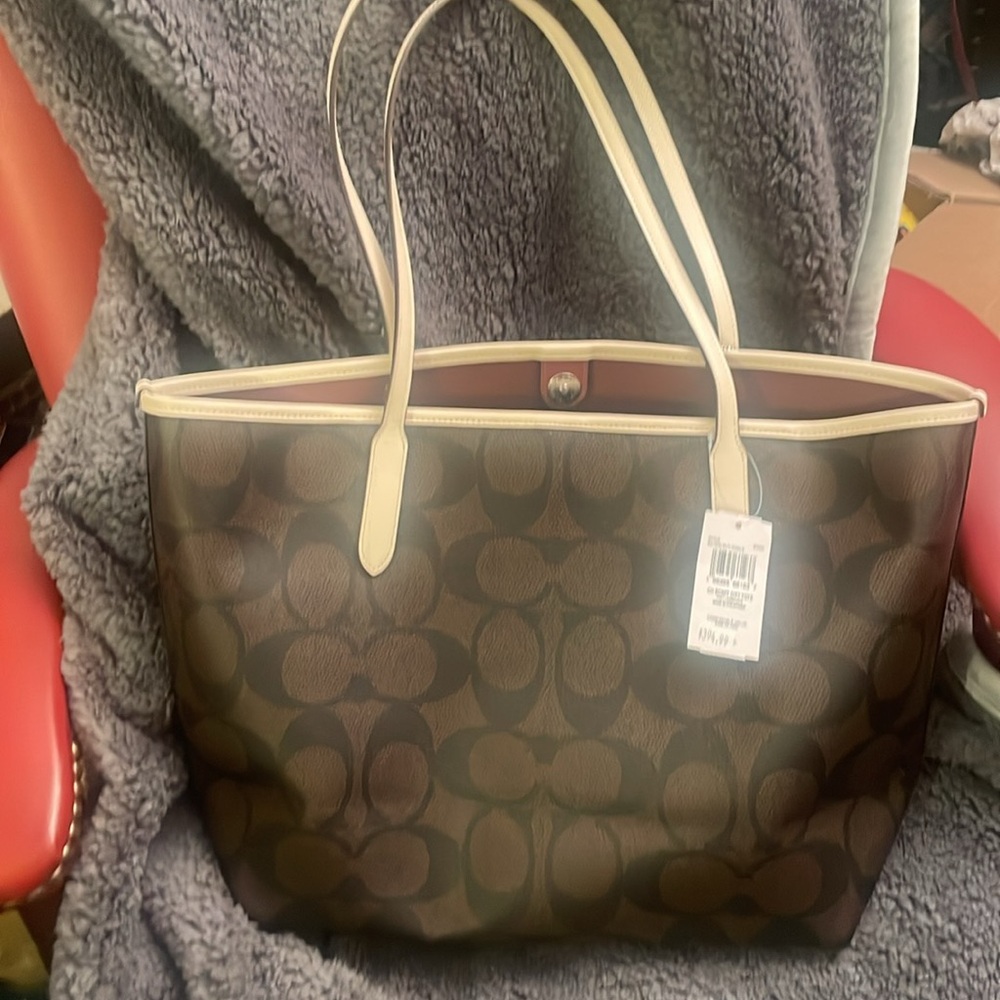 Coach Walnut Brown and White Cory Tote Bag Graphic with Classic Design - Picture 5 of 5